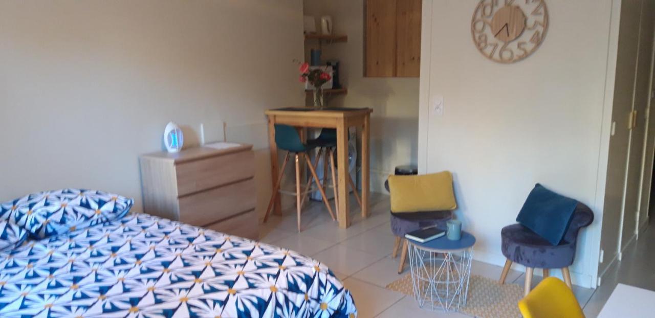 Studio Avec Terrasse Et Jardinet En Centre Ville Bergerac Eksteriør bilde
