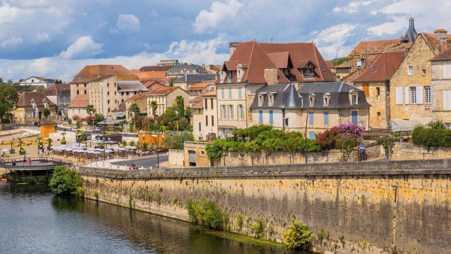 Studio Avec Terrasse Et Jardinet En Centre Ville Bergerac Eksteriør bilde